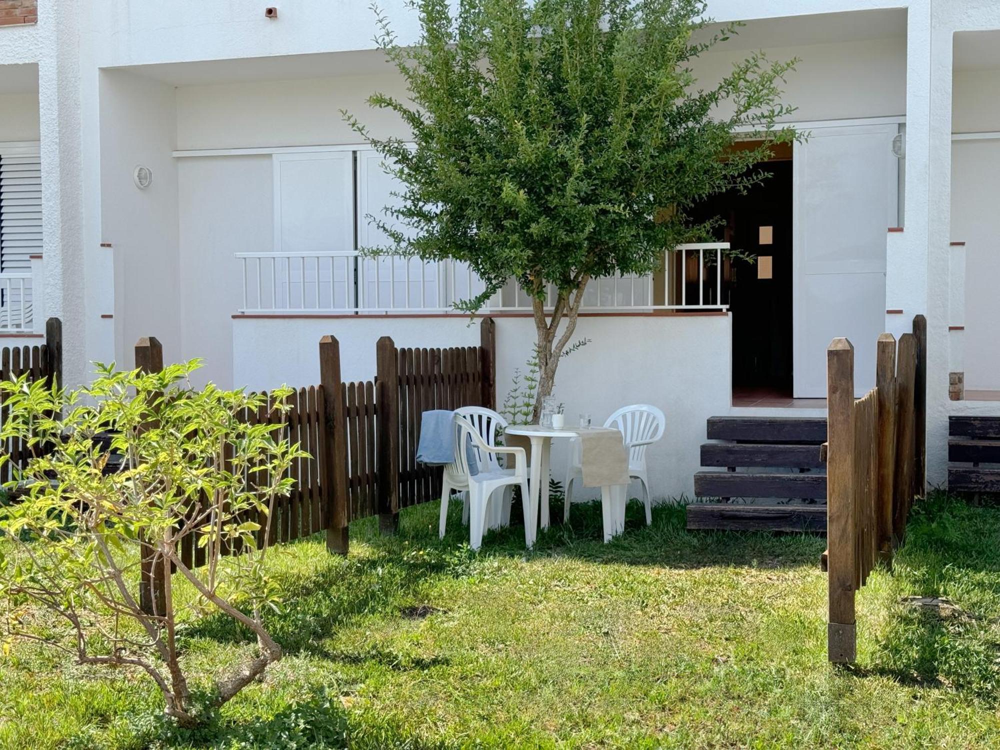 Rvapartaments Escala Brava L' Escala エクステリア 写真